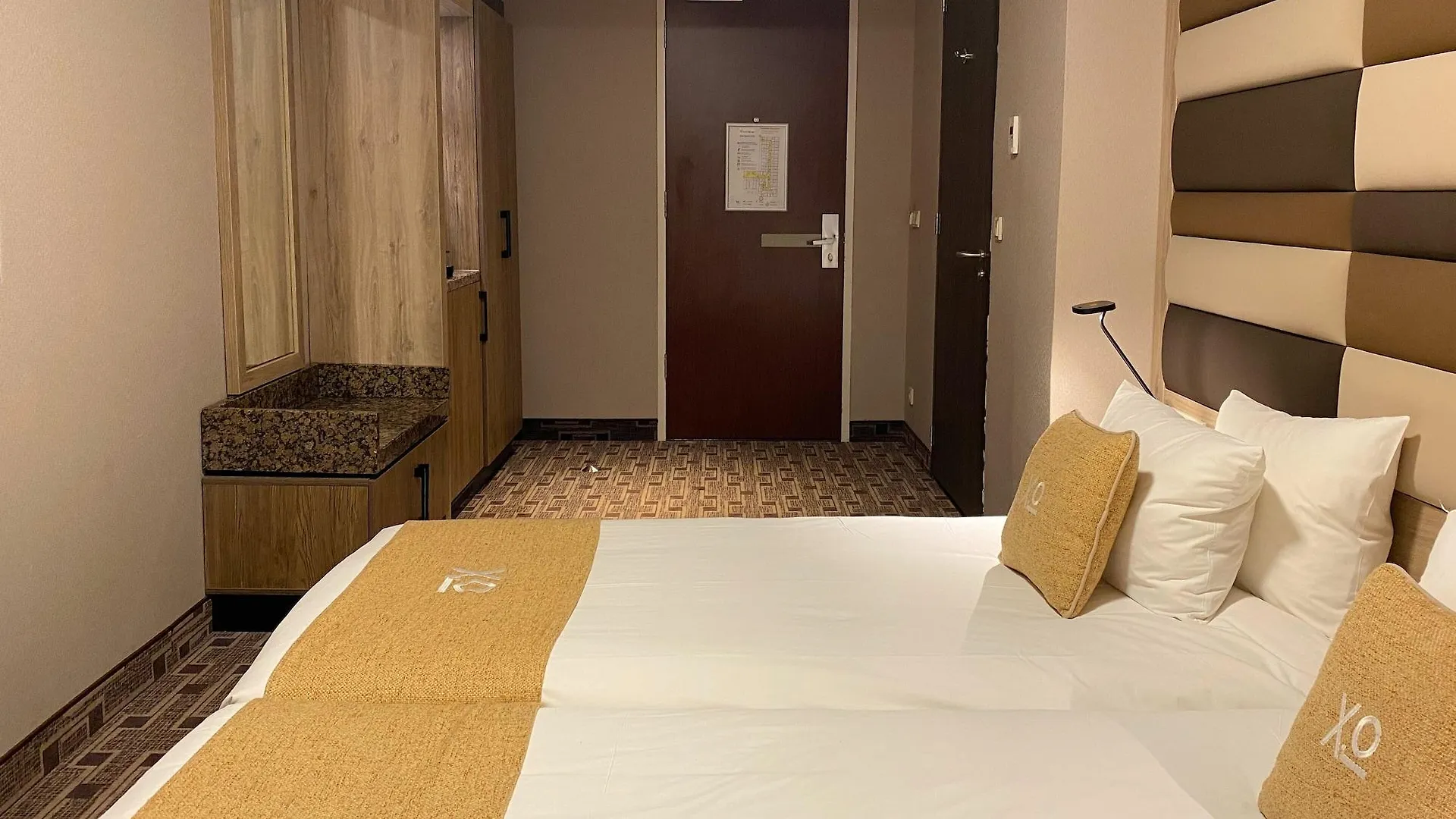 Xo Hotels Blue Square Amsterdam