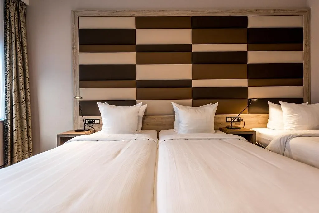 Xo Hotels Blue Square Amsterdam Nederland