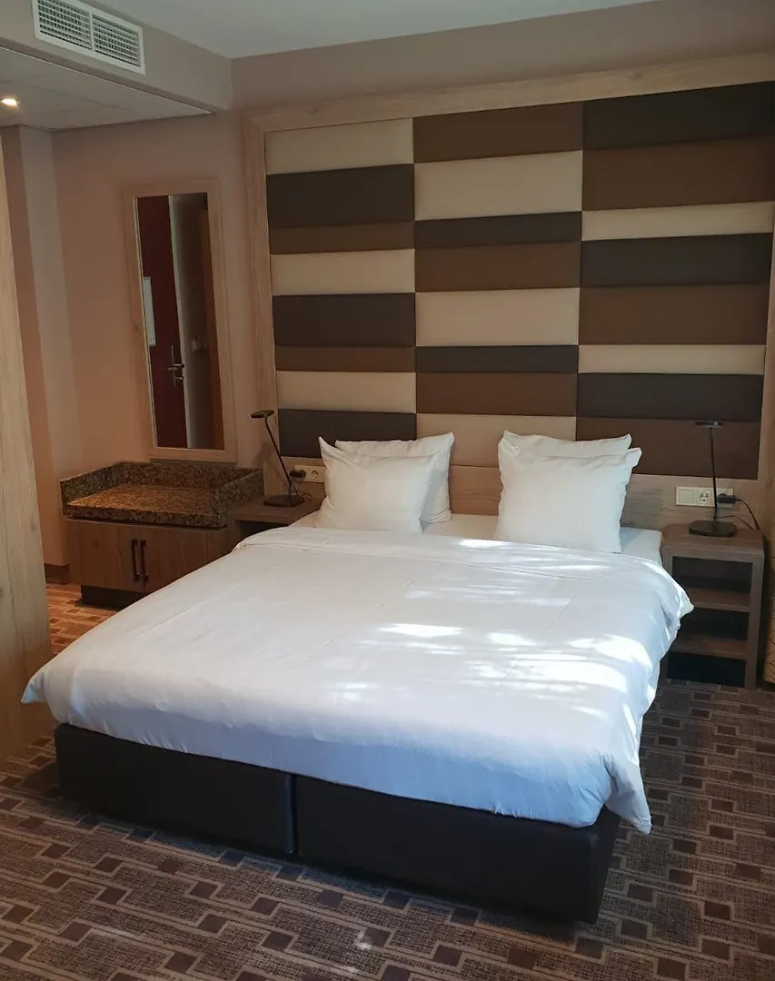 Xo Hotels Blue Square Amszterdam